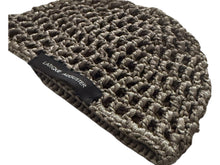 Load image into Gallery viewer, THE KNIT HAT
